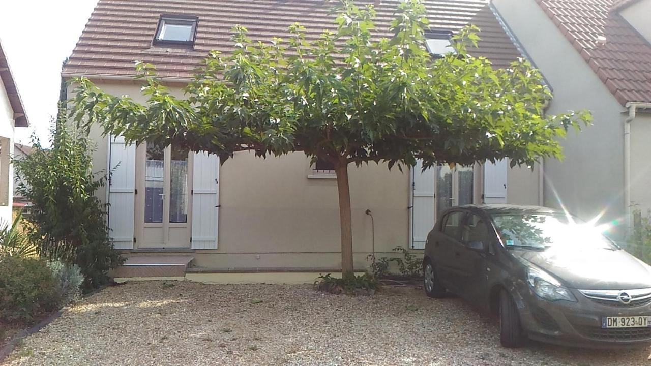 Appart hôtel STUDIHOTEL Palaiseau Plateau Saclay Exterior foto
