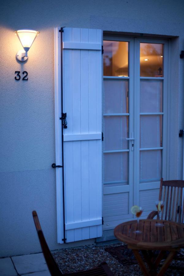 Appart hôtel STUDIHOTEL Palaiseau Plateau Saclay Exterior foto